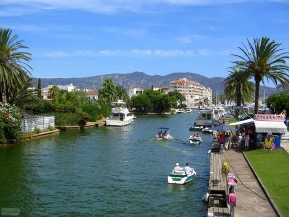 Apartament Goldhome - Sylvia - Vistas Espectaculares Al Mar Empuriabrava